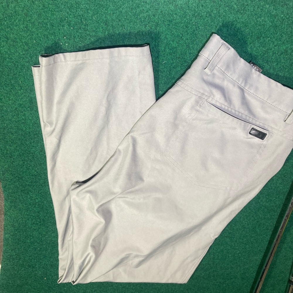 Greg Norman pants 38x30 gray